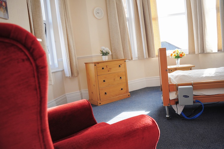 Room 12a at Kingsmount Residential Home_3